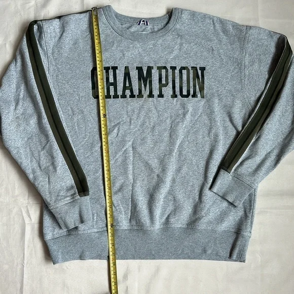 Champion Men's Powerblend Fleece Camo Crewneck Sweatshirt with Taping - Picture 6 of 10